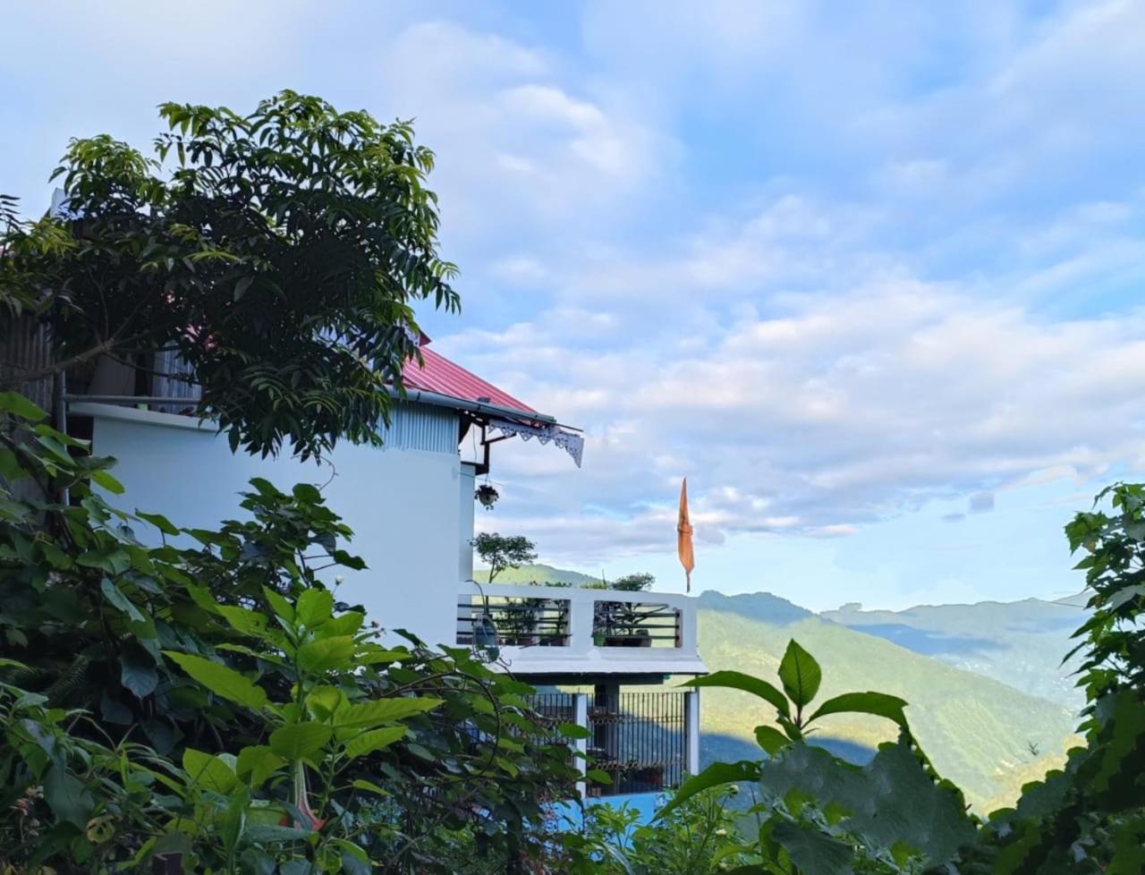 The Sunset Nest Offbeat Homestay Дарджилінг Екстер'єр фото